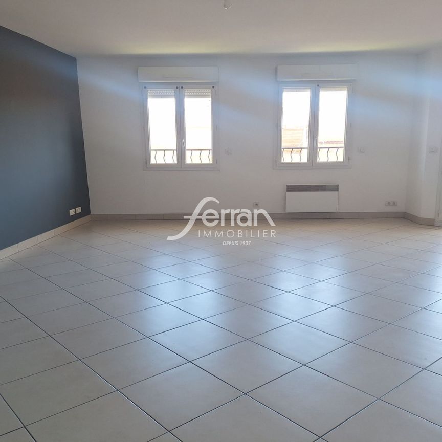Location Appartement 4 pièces 90m² DRAGUIGNAN 83300 - Photo 1