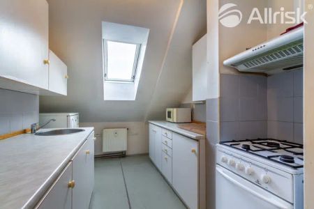 PRONÁJEM 1x POKOJ 18 M - Photo 2