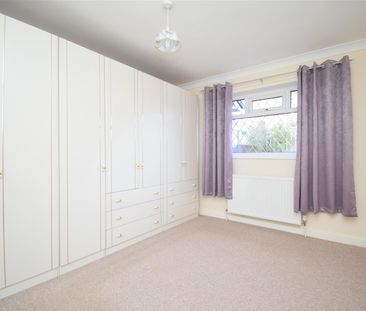 Wrenthorpe Road, Wrenthorpe, Wakefield - Photo 4