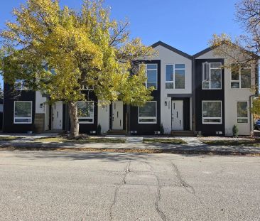 Modern 3-Bedroom Townhome in Highland Park | 1 Garage Stall Include... - Photo 1