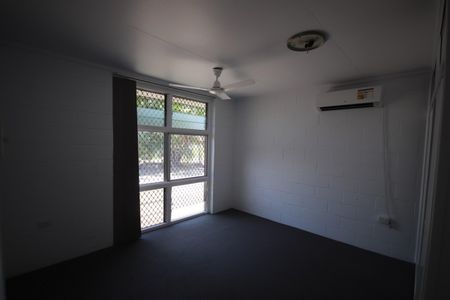 NEAT UNIT CLOSE TO EVERYTHING - Photo 2