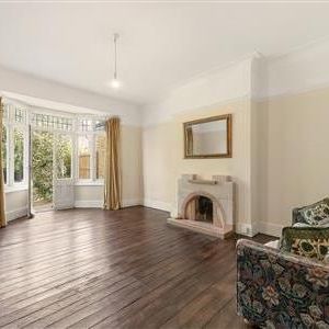 Woodbourne Avenue, SW16 - Photo 1