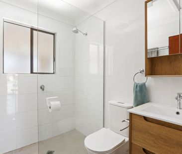 Central Location - Photo 4