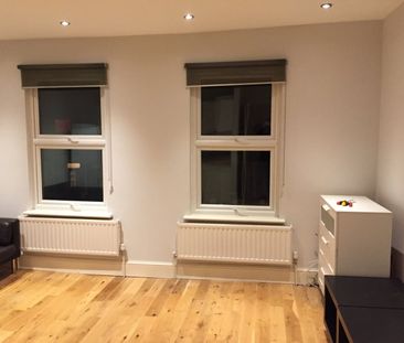 2 Bed Flat, Blenhiem Road, E15 - Photo 1