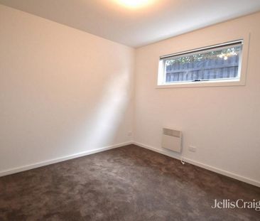 Split-Level Townhouse in Prime Location - Photo 3