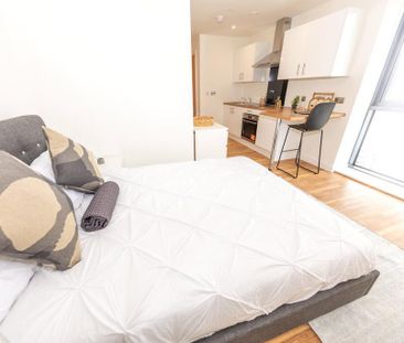 Studio to rent - Photo 6