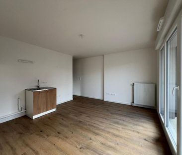 location Appartement T3 DE 59.11m² À DEVILLE LES ROUEN - Photo 3