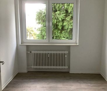 Komm nach Sterkrade: renovierte 3 Zimmer mit Balkon in super ruhige... - Foto 1