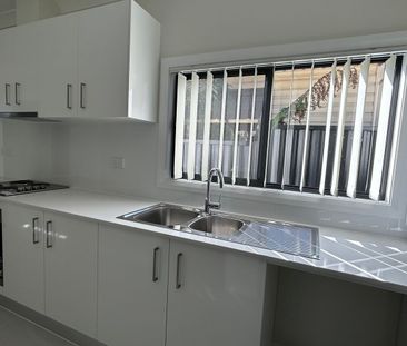 Modern 3 Bedroom Granny Flat - Photo 1