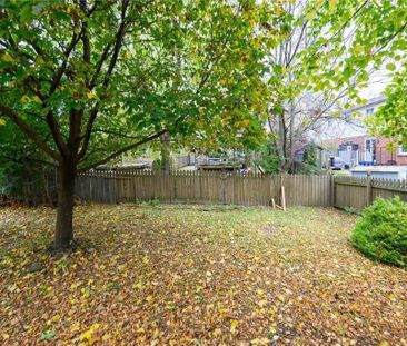 For Lease - 8 Buss Court, Thorold, Ontario - Photo 2