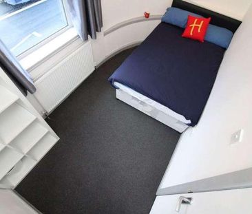 London Road - Bed Flat, S2 - Photo 3