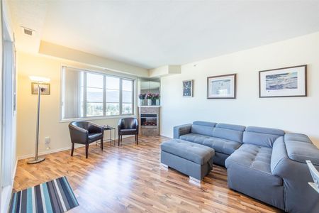 Top Floor 2 bedroom + den at Quail Ride - Photo 2