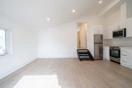 For Lease - 12991 Warden Avenue, Whitchurch-Stouffville, Ontario - Photo 4