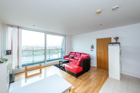 2 bedroom flat to rent - Photo 3