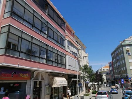 Avenida de Moscavide, Loures, Lisbon 1885-064 - Photo 5