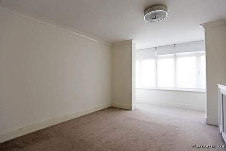 5 bedroom property to rent in Gravesend - Photo 3