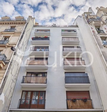 Appartement • Batignolles-Cardinet - Photo 1
