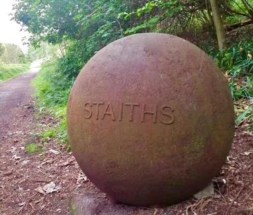 3 bedroom end of terrace house to rent - Photo 4