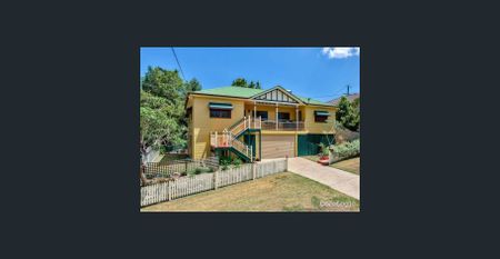 Location Second To None - Home Even Better - Photo 4