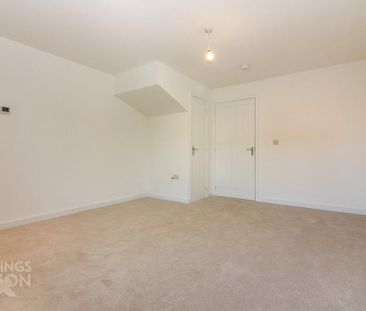 3 bedroom townhouse to rent - Photo 2