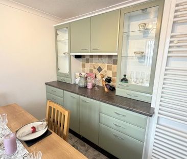 122 Avonmore Park, BT281NJ, Lisburn - Photo 1