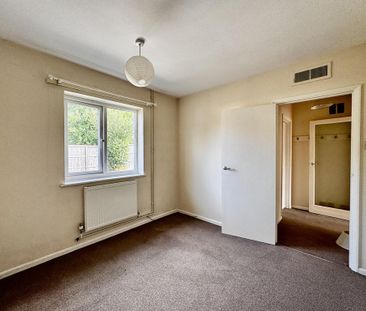 2 bedroom bungalow to rent - Photo 3