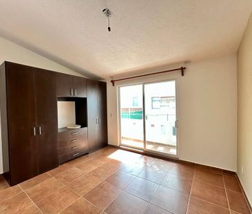 Casa en renta en Milenio III 4 recamaras jardín cerca colegios B Qu... - Photo 3