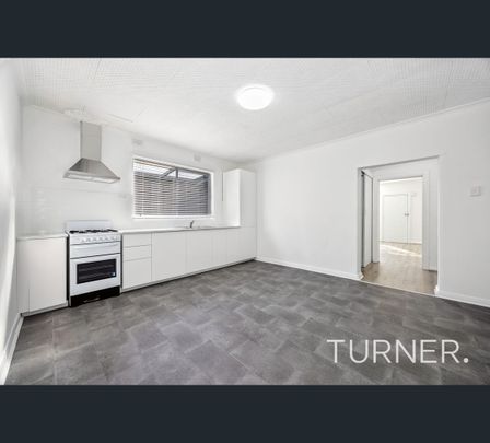 11 Gawler Avenue, West Hindmarsh, SA 5007 - Photo 1