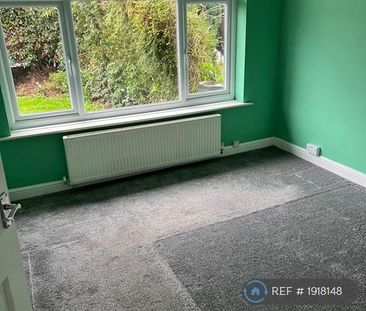 4 bedroom bungalow to rent - Photo 2