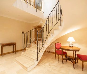 Gordes - Magnifique maison en pierre avec vue et piscine, à deux pa... - Photo 1