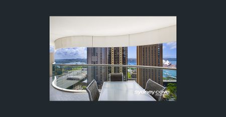 NORTH FACING IN COVE | Unfurnished - Photo 3
