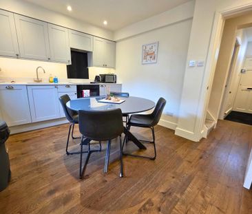 3 bedroom terraced house to rent - Photo 1