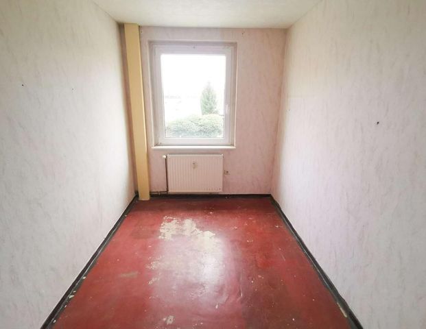 Handwerkerwohnung mit Balkon - 3 RW im 1.OG - günstige Miete durch Selberrenovieren! - Photo 1
