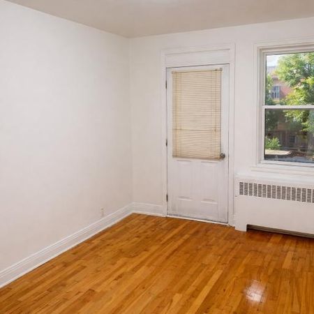 4.5 Apartment For July 2026 - A louer • For Rent - Photo 3