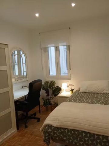 Calle de Tutor, Madrid, Community of Madrid 28008 - Photo 4