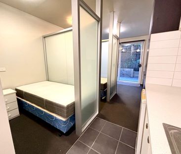 STUDENT ACCOMMODATION - FULLY FURNISHED IN THE HEART OF BOX HILL - Photo 2