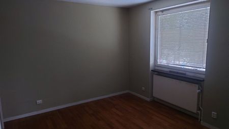 Folketshusgatan, Bräcke - Foto 3