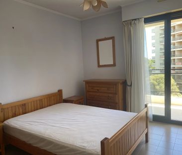 T4 MEUBLE AVEC GARAGE ET TERRASSES - Photo 3