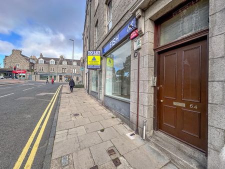 1 bedroom flat to rent - Photo 2