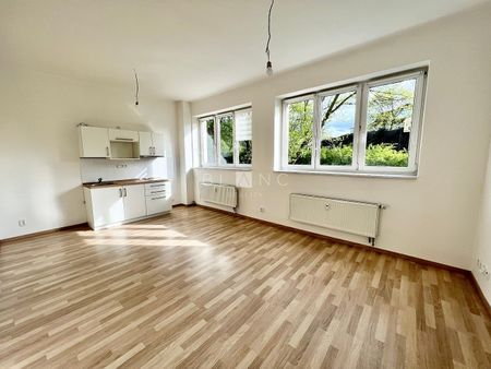 Pronájem bytu 1+kk 35 m² - Photo 2