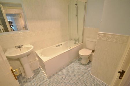 1 bedroom apartment to rent - Photo 4