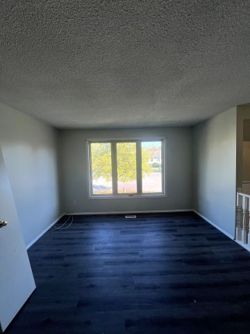 For Lease - 48 Rainbow Court, Welland, Ontario - Photo 2