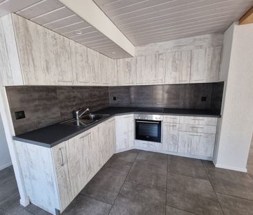 Joli appartement de 3,5 pièces au 2ème étage situé au centre du vil... - Photo 2