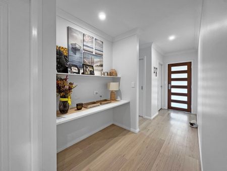 Beautiful 4-Bedroom Home in Magnolia Estate - Photo 4