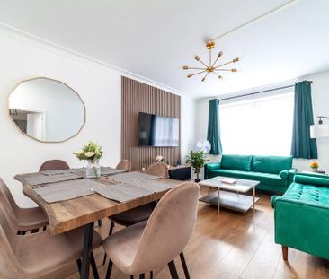 3 bedroom flat to rent - Photo 1