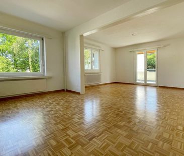 Zentral gelegene 3.5 Zimmer Wohnung - Foto 1