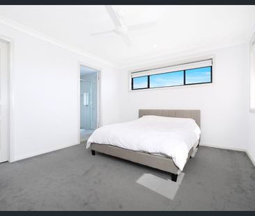 Stylish and Spacious Family Living in the Heart of Calderwood Valley - Photo 3