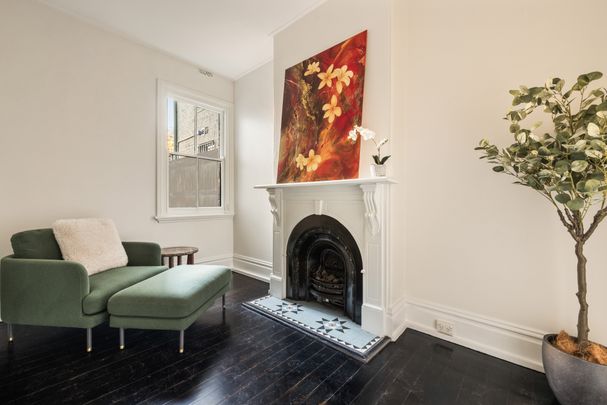 Four Bedroom Terrace with Rear Lane Access and Lock Up Garage - Offered Unfurnished - Photo 1