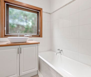 Functional, Convenient Living - Photo 5