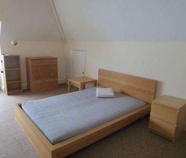 Bedroom Flat In Moordown, BH9 - Photo 4